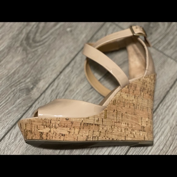 Material Girl Womens Steffy Patent Cork Wedge sandals 8.5 - Picture 5 of 7